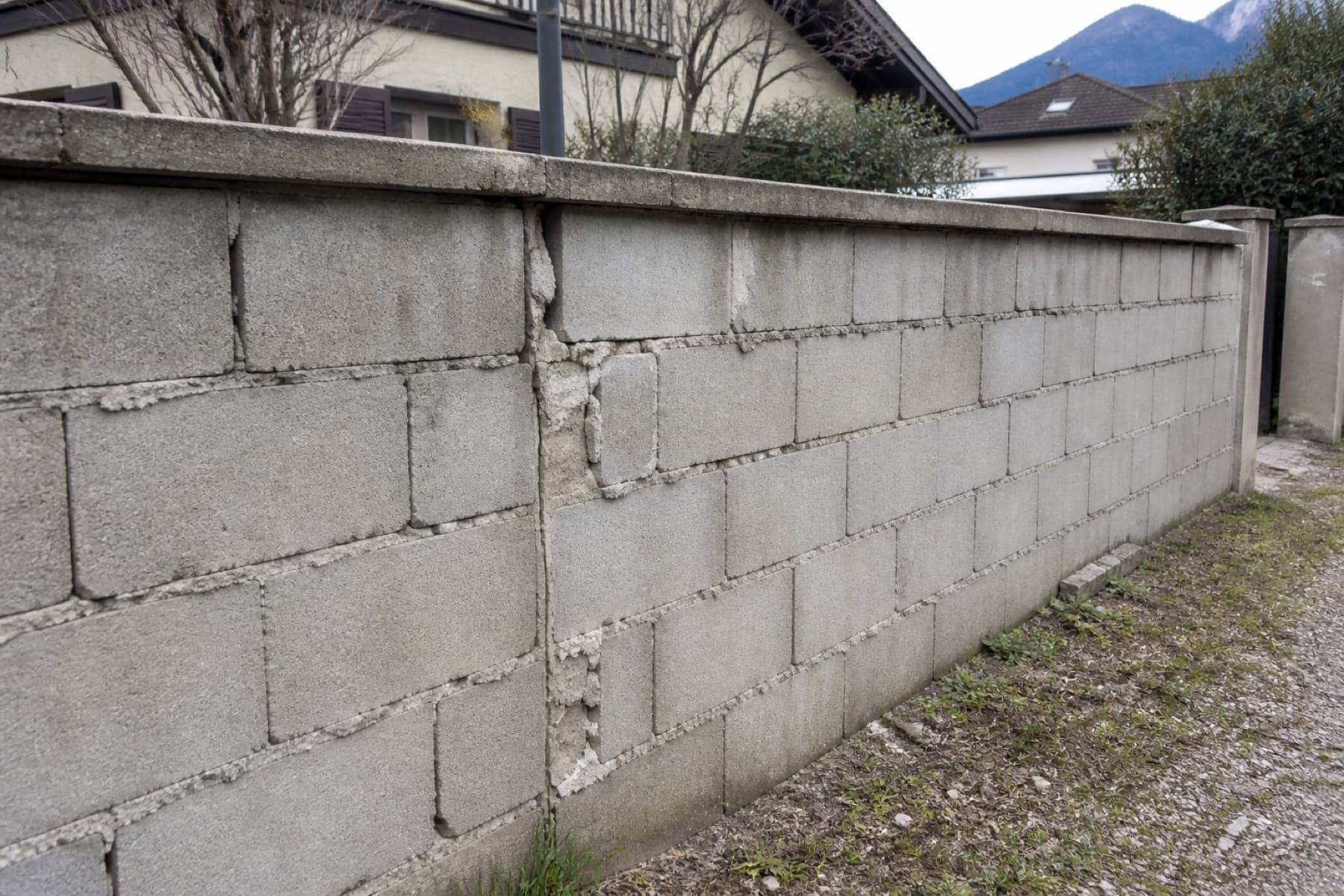 Réparation de mur maçonné — avant